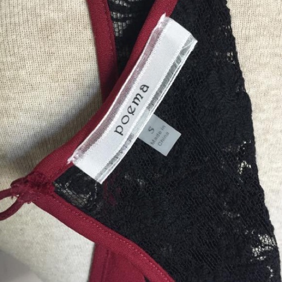 Poema Open Back 🎄Christmas Red Lace Detail Dress - Picture 5 of 5